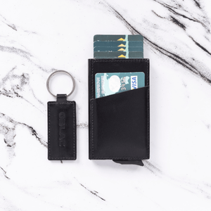 Leren Pasjeshouder (Uitschuifbaar) + sleutelhanger (giftset) - Wyzer Horloges